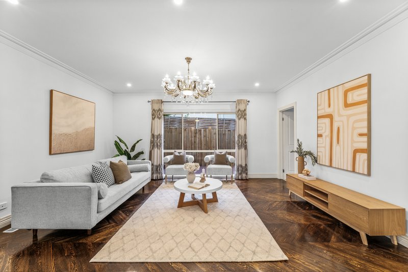 Photo - 24 Puerta Street, Burwood VIC 3125 - Image 6