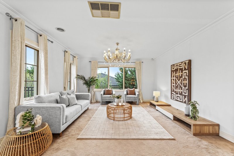 Photo - 24 Puerta Street, Burwood VIC 3125 - Image 10