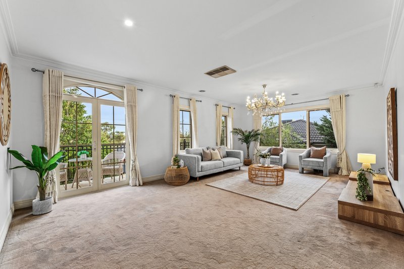 Photo - 24 Puerta Street, Burwood VIC 3125 - Image 11