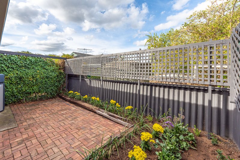 Photo - 2/4 Queen Street, Mount Barker SA 5251 - Image 9