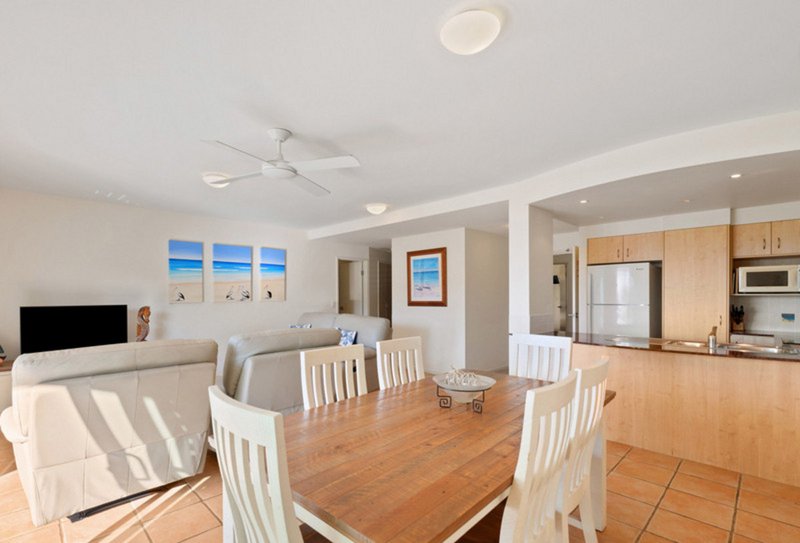 Photo - 2/4 Queen Street, Yamba NSW 2464 - Image 6