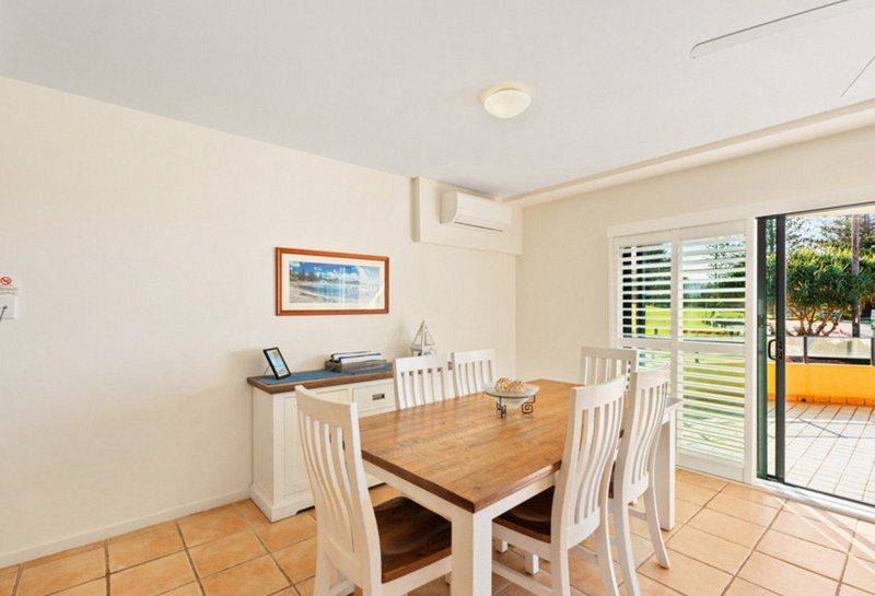 Photo - 2/4 Queen Street, Yamba NSW 2464 - Image 10
