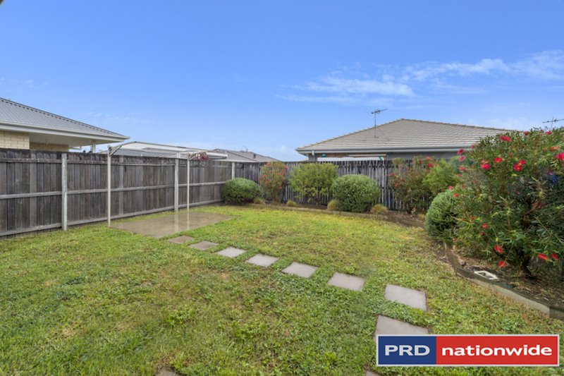 Photo - 24 Rag Holmes Street, Macgregor ACT 2615 - Image 9