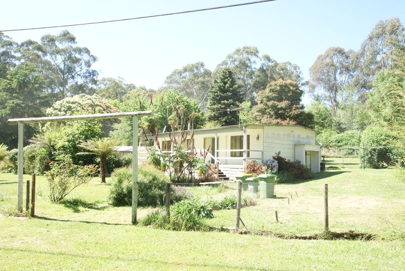 24 Rainbow Trout Avenue, East Warburton VIC 3799