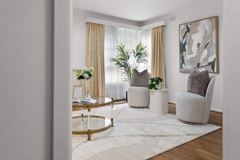 Photo - 2/4 Raynes Street, Balwyn VIC 3103 - Image 4