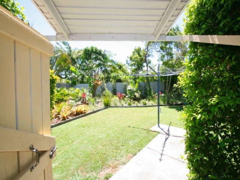 Photo - 24 Redbank Road, Redcliffe QLD 4020 - Image 12