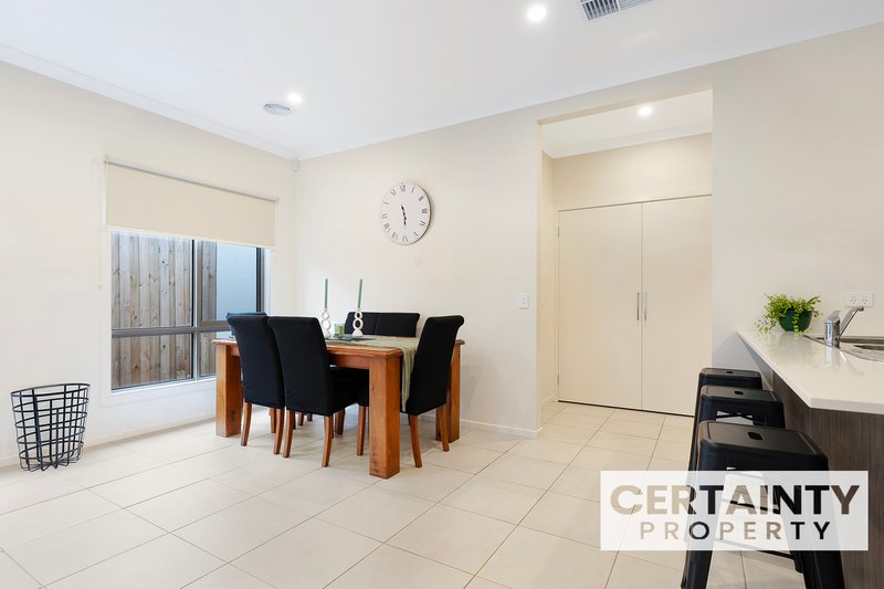 Photo - 24 Redbank Street, Eynesbury VIC 3338 - Image 8