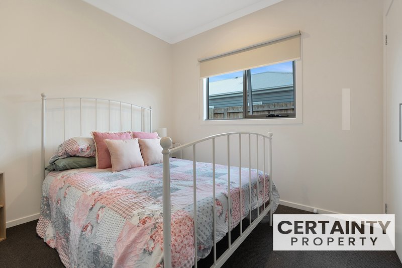 Photo - 24 Redbank Street, Eynesbury VIC 3338 - Image 16