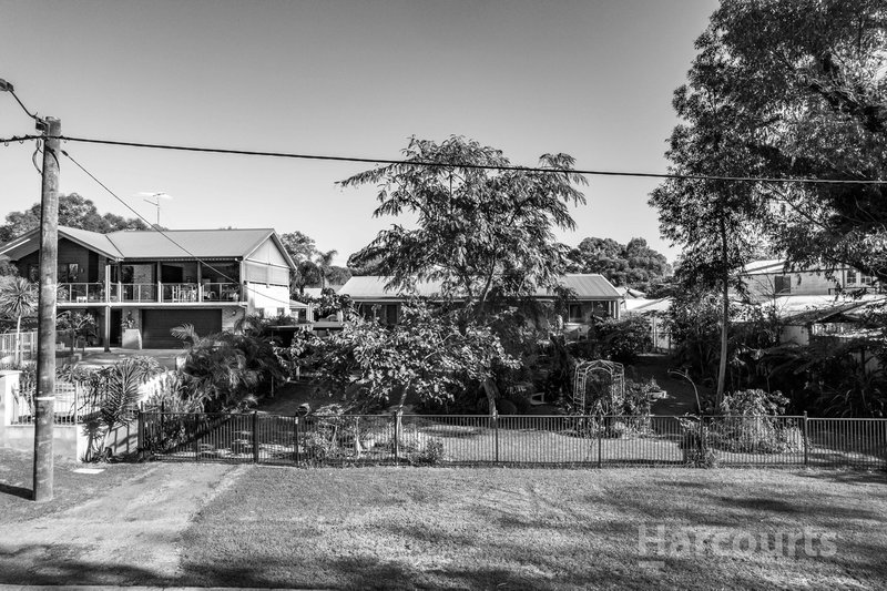 24 Redcliffe Road, Greenfields WA 6210