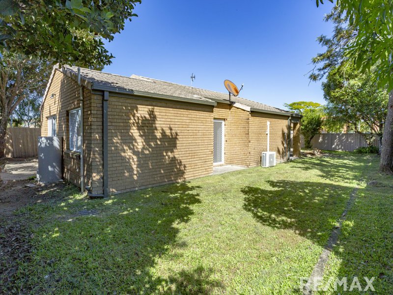 Photo - 24 Regensberg Close, Varsity Lakes QLD 4227 - Image 4