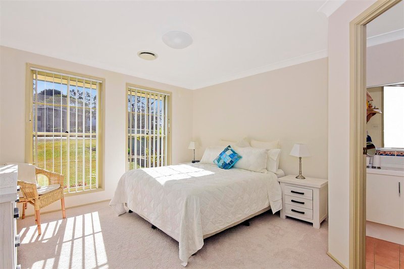 Photo - 24 Renown Avenue, Shoalhaven Heads NSW 2535 - Image 9