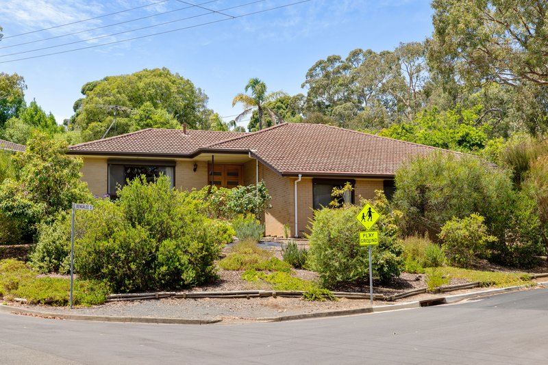 24 Renwick Street, Flagstaff Hill SA 5159