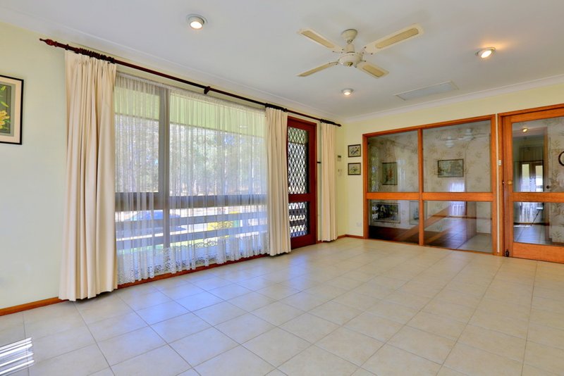 Photo - 24 Rex Road, Georges Hall NSW 2198 - Image 3