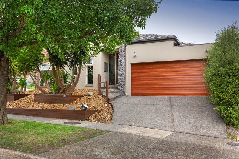 24 Ridgemont Drive, Berwick VIC 3806