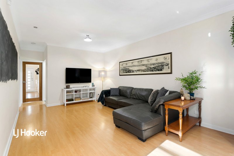 Photo - 24 Ridley Street, Mawson Lakes SA 5095 - Image 8