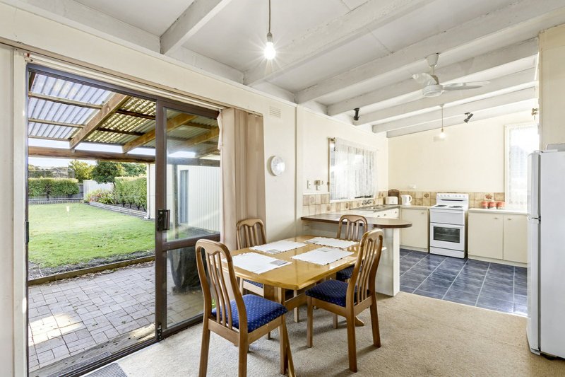 Photo - 24 Rigby Street, St Leonards VIC 3223 - Image 4