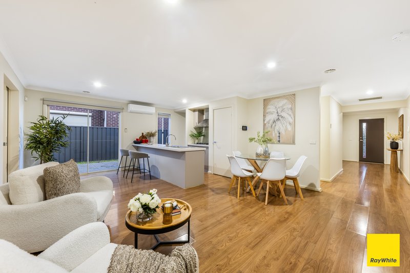 Photo - 24 Risdon Circuit, Tarneit VIC 3029 - Image 7