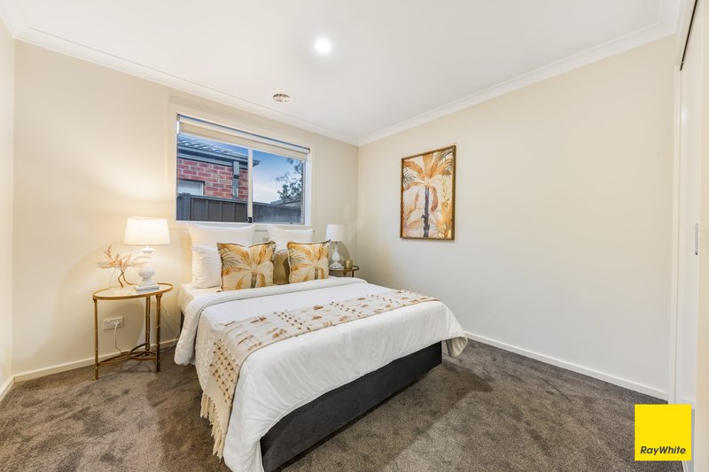 Photo - 24 Risdon Circuit, Tarneit VIC 3029 - Image 16