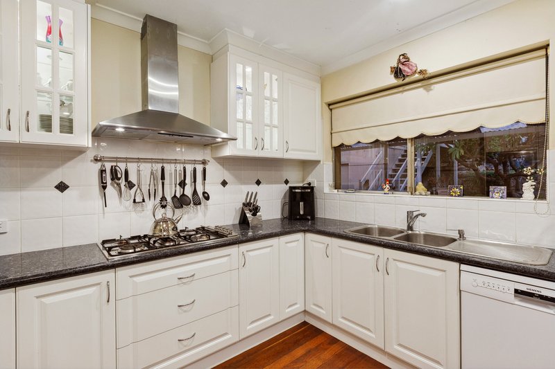 Photo - 24 Robin Avenue, Sorrento WA 6020 - Image 11