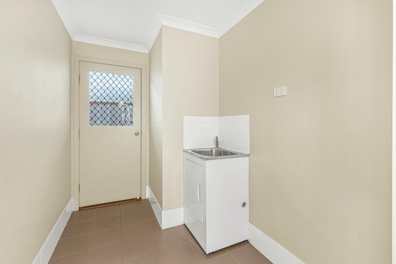 Photo - 24 Rody Court, Munno Para West SA 5115 - Image 18