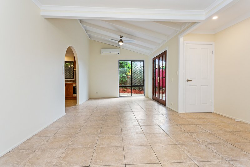 Photo - 24 Rogers Ave , Beenleigh QLD 4207 - Image 4