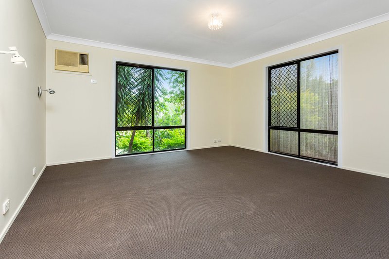 Photo - 24 Rogers Ave , Beenleigh QLD 4207 - Image 8