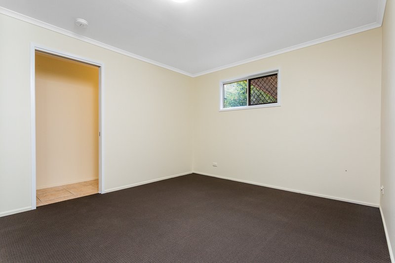 Photo - 24 Rogers Ave , Beenleigh QLD 4207 - Image 9