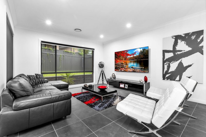 Photo - 24 Ross Place, North Kellyville NSW 2155 - Image 9