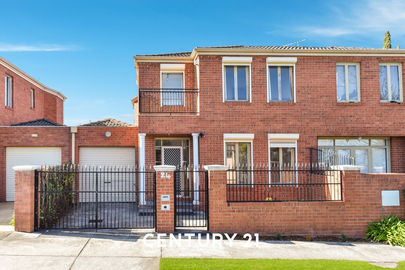 24 Royalty Street, Clayton VIC 3168