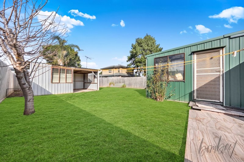 Photo - 24 Ruby Street, Preston VIC 3072 - Image 3