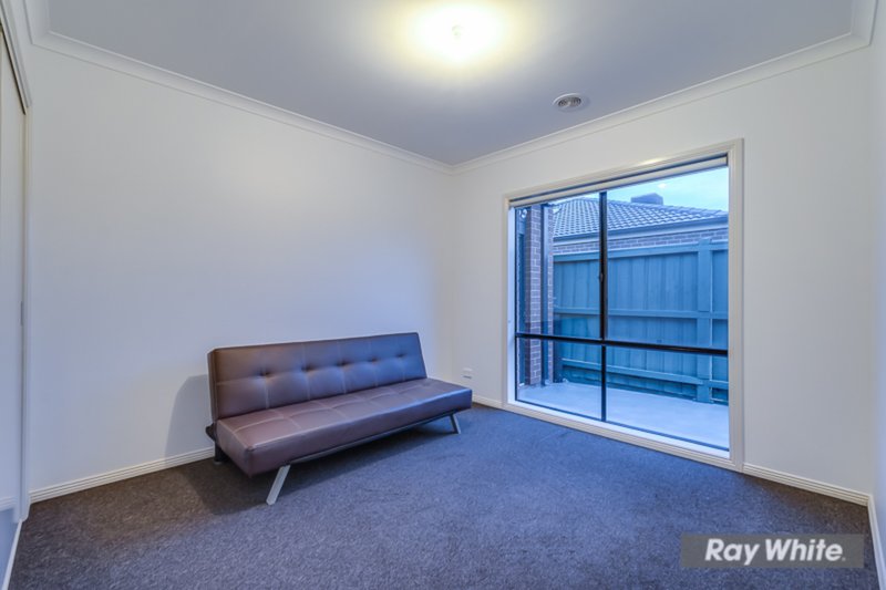 Photo - 24 Said Pde , Tarneit VIC 3029 - Image 6