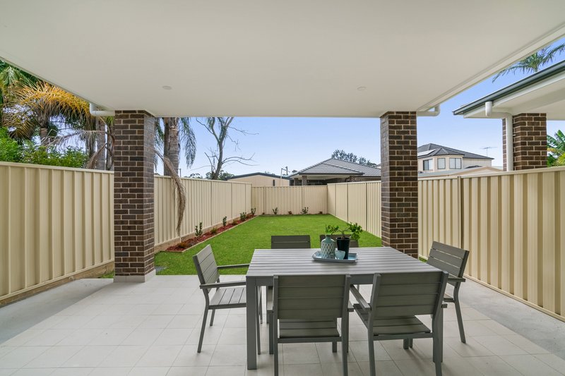 Photo - 24 Salamaua Crescent, Holsworthy NSW 2173 - Image 7