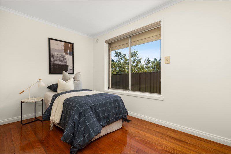 Photo - 24 Samuel Drive, Campbellfield VIC 3061 - Image 9
