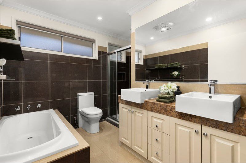 Photo - 24 Samuel Drive, Campbellfield VIC 3061 - Image 10