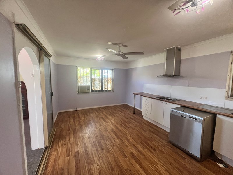 Photo - 24 Sandpiper Street, Inala QLD 4077 - Image 12