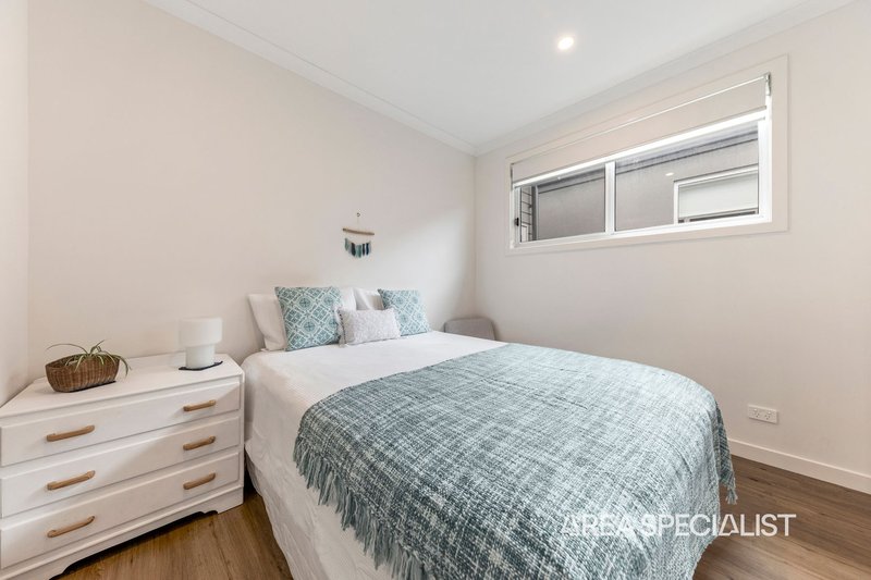 Photo - 24 Santa Cruz Way, Berwick VIC 3806 - Image 15