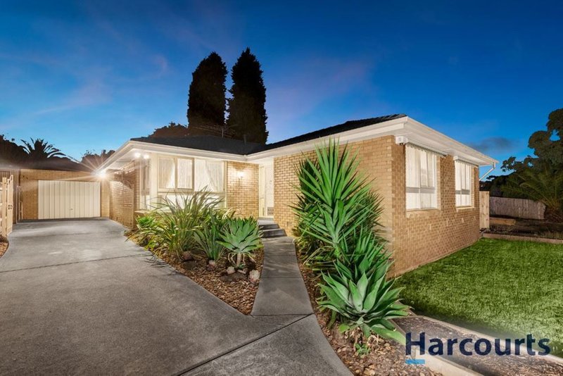 24 Saxon Avenue, Wantirna VIC 3152