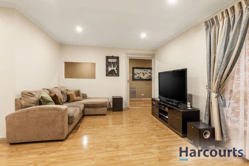 Photo - 24 Saxon Avenue, Wantirna VIC 3152 - Image 5