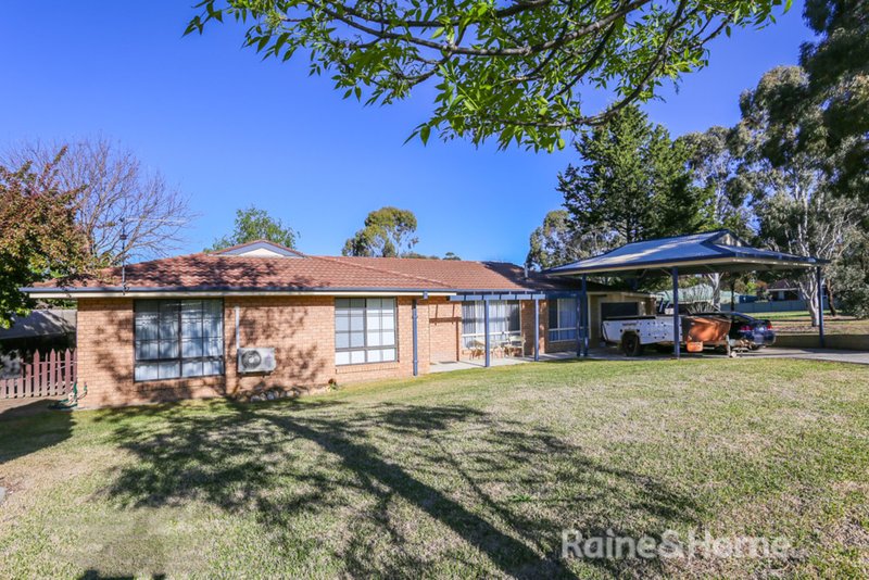 24 Scotford Place, Bathurst NSW 2795