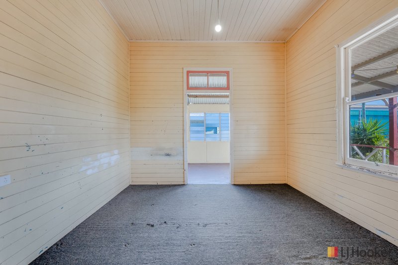Photo - 24 Scotland Street, Bundaberg East QLD 4670 - Image 11