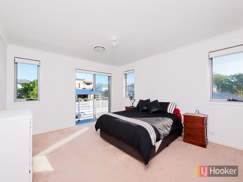 Photo - 24 Seaspray Avenue, Nelson Bay NSW 2315 - Image 8