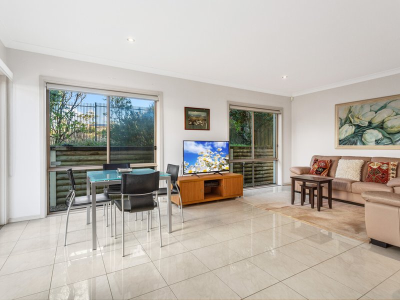 Photo - 24 Seaview Parade, Belrose NSW 2085 - Image 3