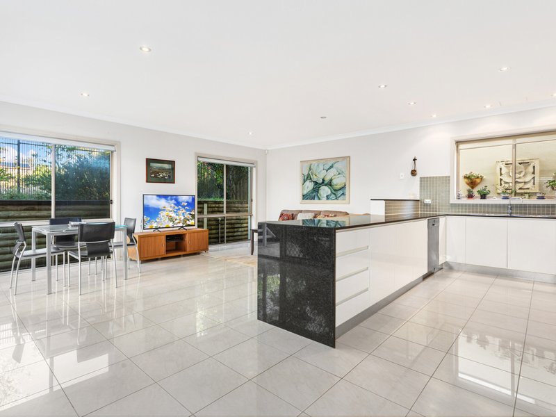 Photo - 24 Seaview Parade, Belrose NSW 2085 - Image 4