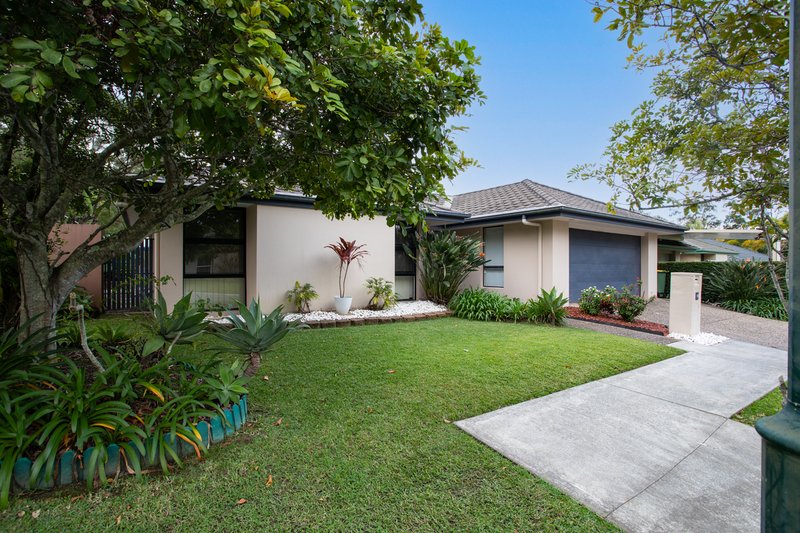 Photo - 24 Seville Circuit, Burleigh Waters QLD 4220 - Image 3