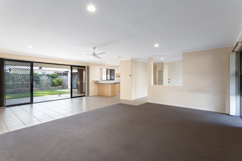 Photo - 24 Seville Circuit, Burleigh Waters QLD 4220 - Image 4