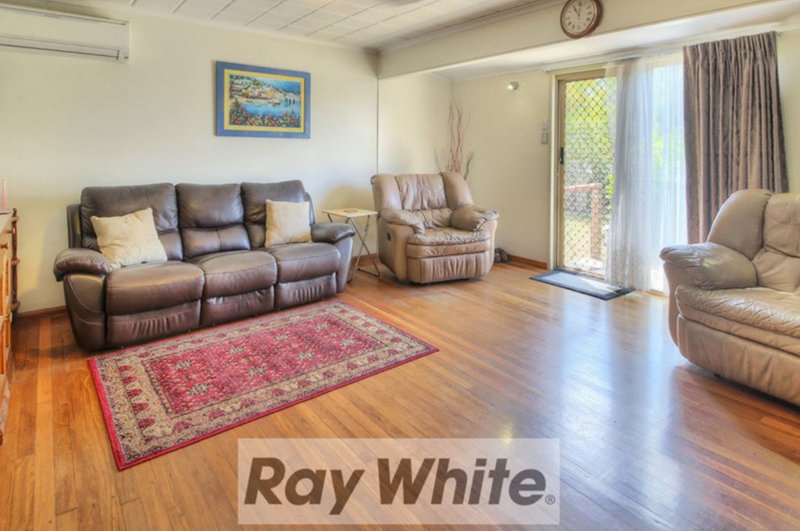 Photo - 24 Shannon Street, Woodridge QLD 4114 - Image 2