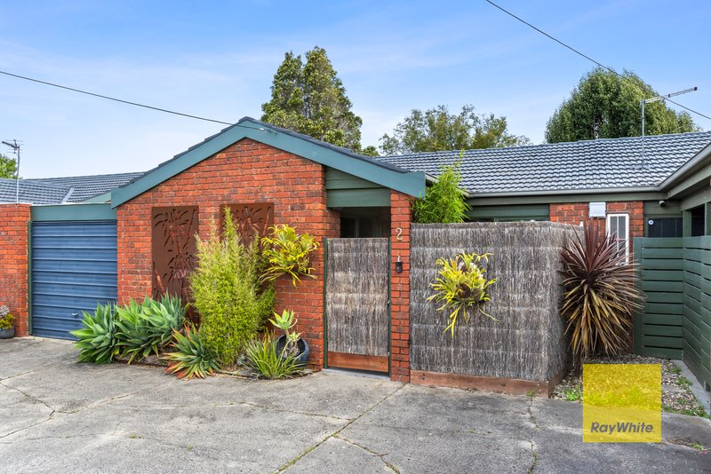 2/4 Shara Court, Belmont VIC 3216