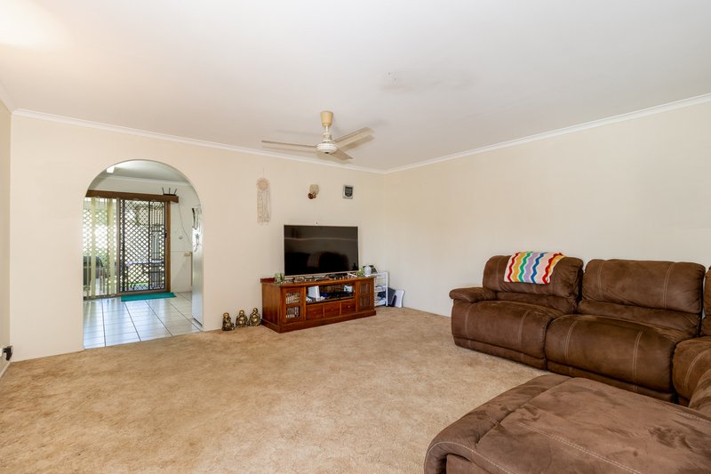 Photo - 24 Shoreham St , Pialba QLD 4655 - Image 4