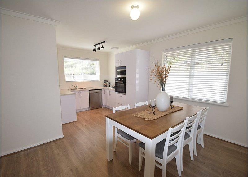 Photo - 24 Sidcup Way, Kelmscott WA 6111 - Image 1