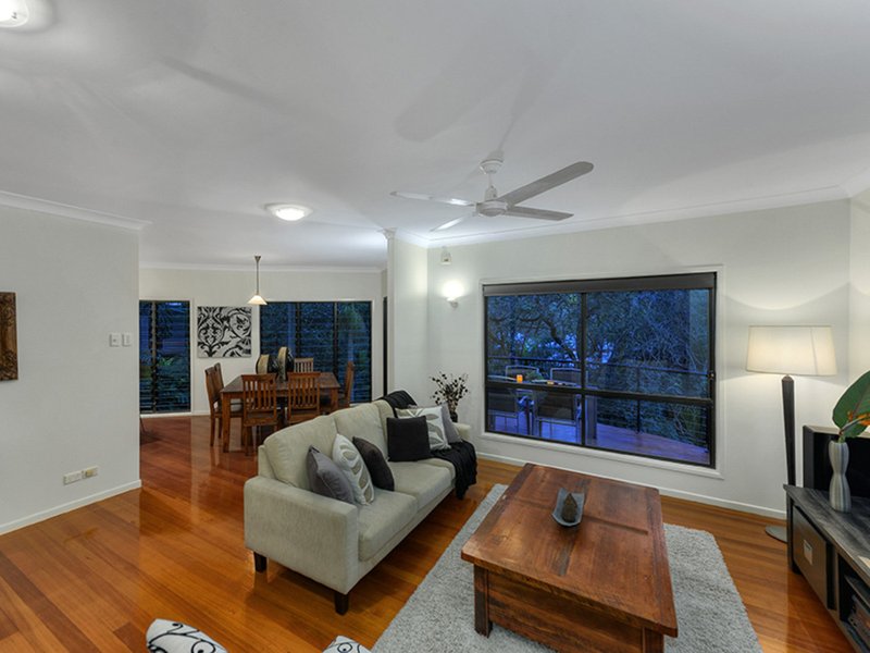 Photo - 24 Siemon Street, Auchenflower QLD 4066 - Image 4